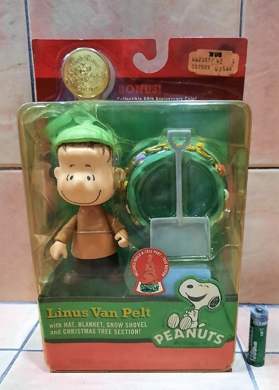 LINUS Peanuts "A Charlie Brown Christmas" with Collectible 60th