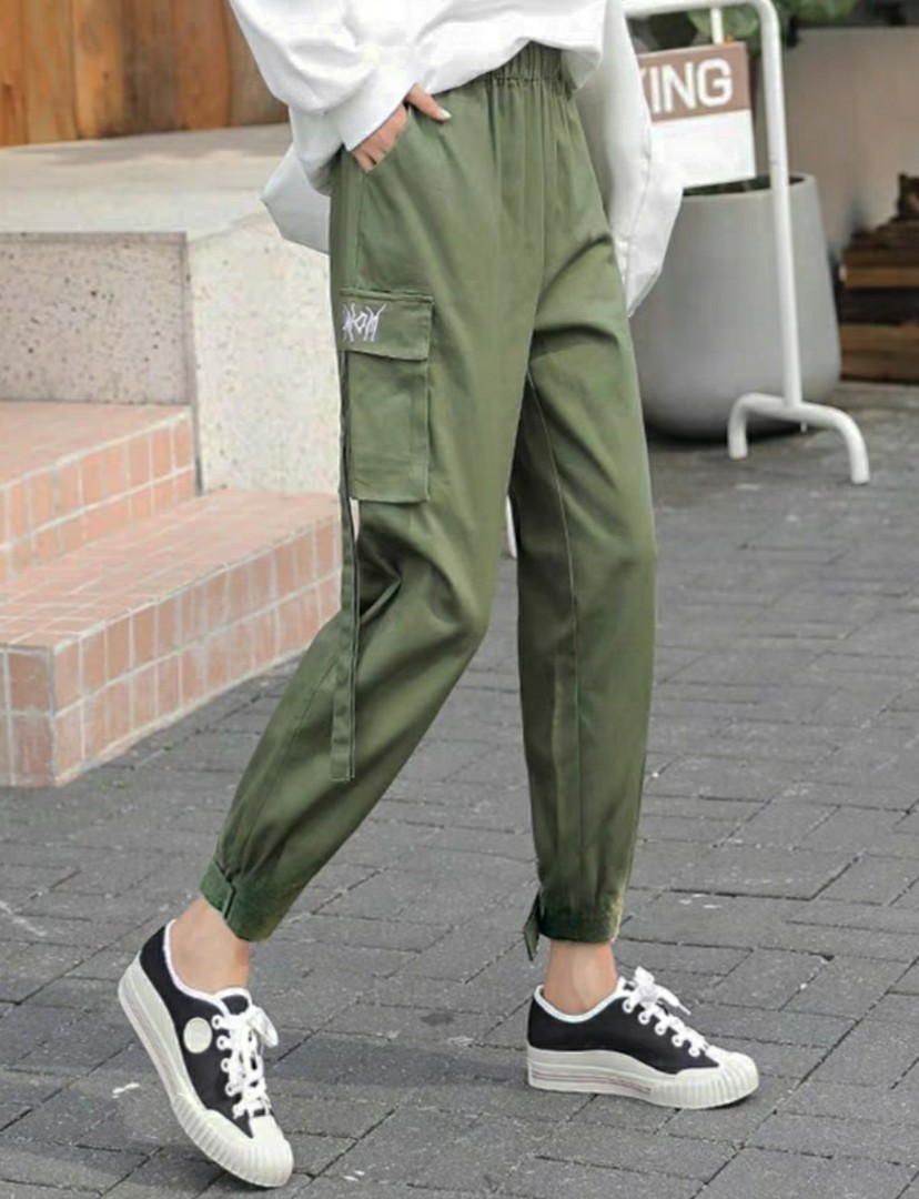 Premium Korea Style Cargo Pants, Women's Fashion, Bottoms, Other