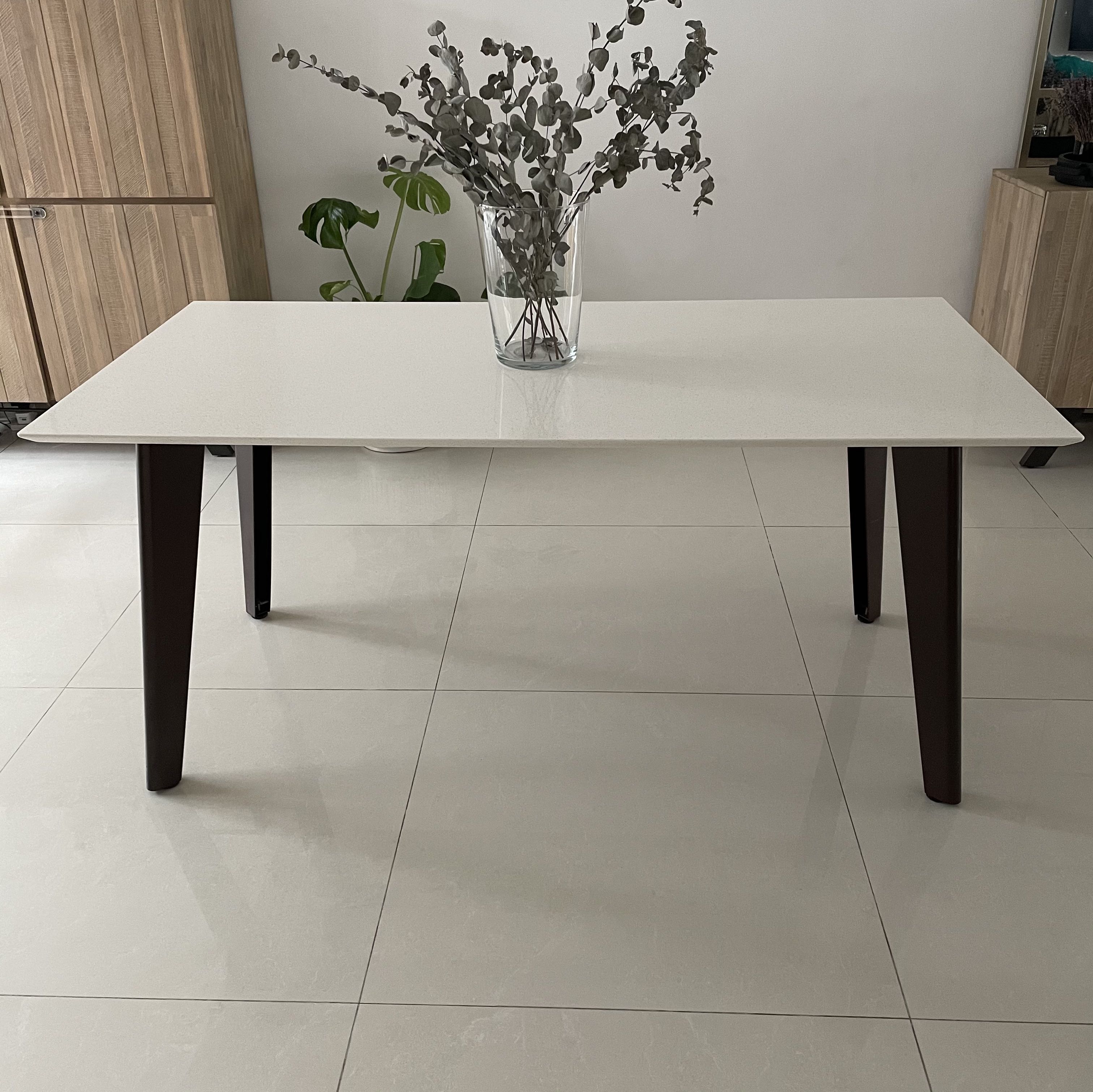 Quartz Top Dining Table