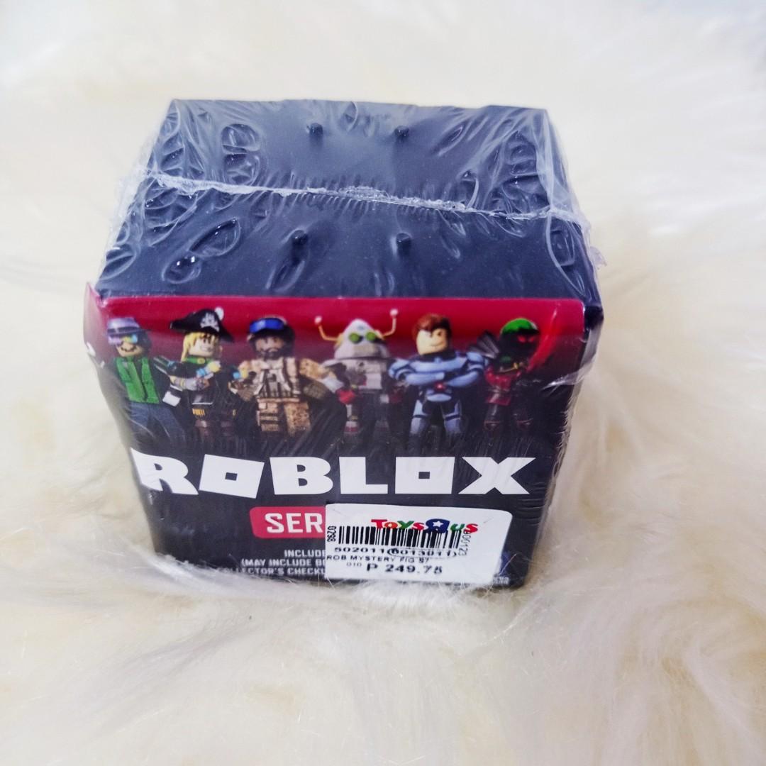 Roblox Series 7 Hobbies Toys Toys Games On Carousell - roblox rainbow voltage