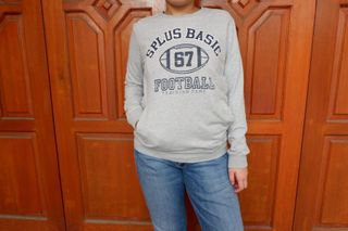 (Kategori: ) berada di . Dikirim oleh kulethrift (ID iklan 1054653316, Gambar 1). Deskripsi: .
