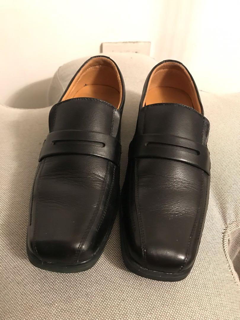 Teens Boys formal shoes size 5