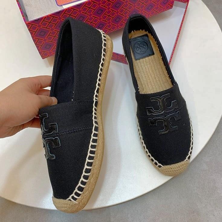 Tory Burch Espadrille Black, Women's Fashion, Footwear, Flats & Sandals on  Carousell