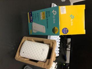 TP-LINK RE200 AC750 Dual Band 2.4 Ghz + 5Ghz WIFI Repeater