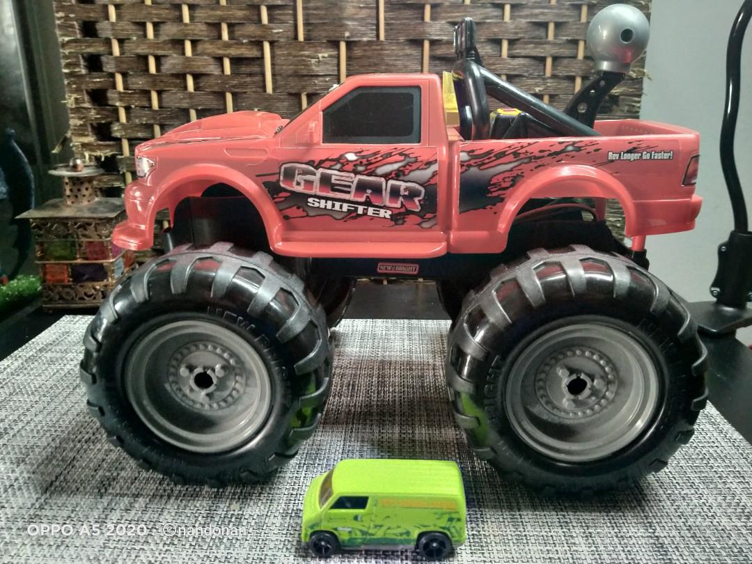 big gear shifter 4x4 by new bright function, Hobbies & Toys, Toys