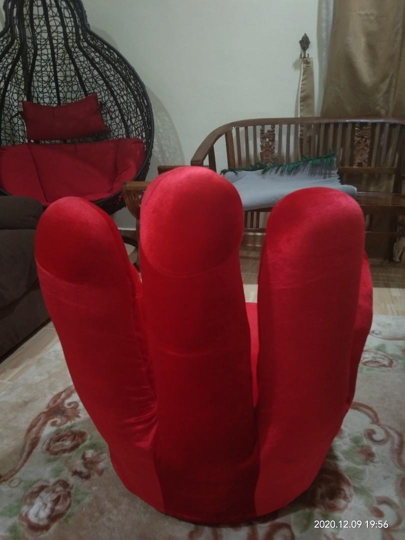 Fingers Sofa (Category: Sofas) located in Kota Bharu. Submitted by adrianasofiya (Listing ID 1054840607, Image 3). Description: COD only, Area Kota Bharu.