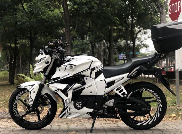 FZ16 COVERSET LAST IN SG RARE Motorcycles Motorcycle