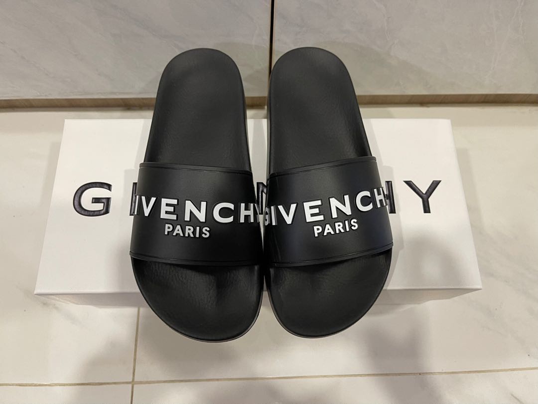 Givenchy slider, Women's Fashion, Footwear, Flipflops and Slides on ...