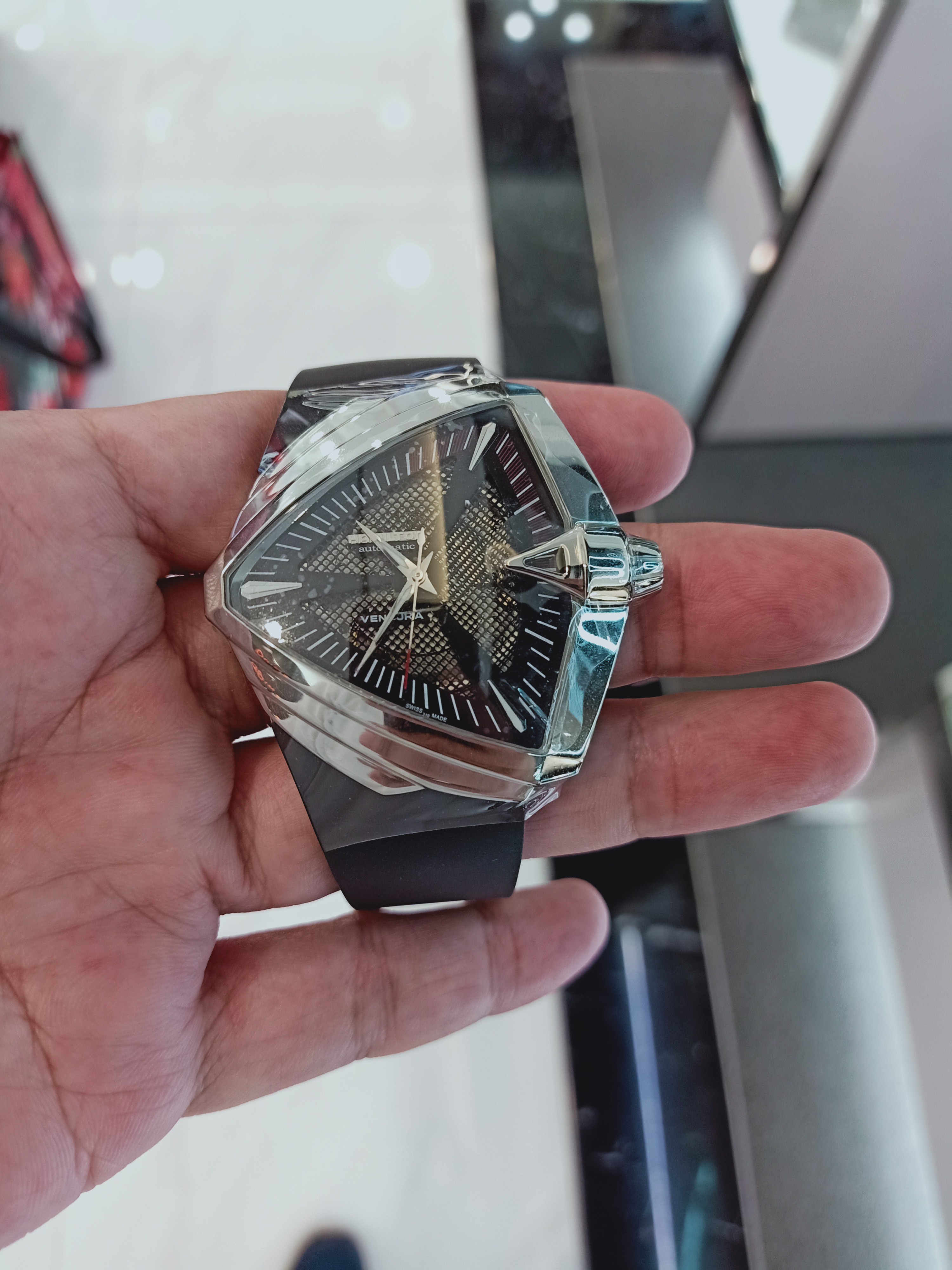 Hamilton ventura xxl best sale auto