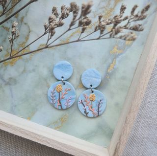 (Category: ) located in . Submitted by lesbellebijoux (Listing ID 1054708025, Image 1). Description: .