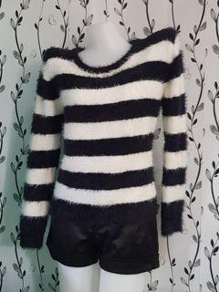 H&M black longsleeves fur 100% original