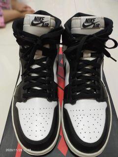 Jordan 1 black and white(2014)
