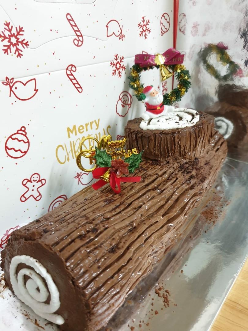 Logcake (Category: Homemade Bakes) located in Singapore. Submitted by winasbakes (Listing ID 1054897686, Image 5). Description: Dark Chocolate logcake( 0.8kg) 8-12 serving rich in chocolate taste, high quality chocolate. price include box pre-order 3days in advance urgent order 2days($10 fee) no delivery on 17/25dec.
