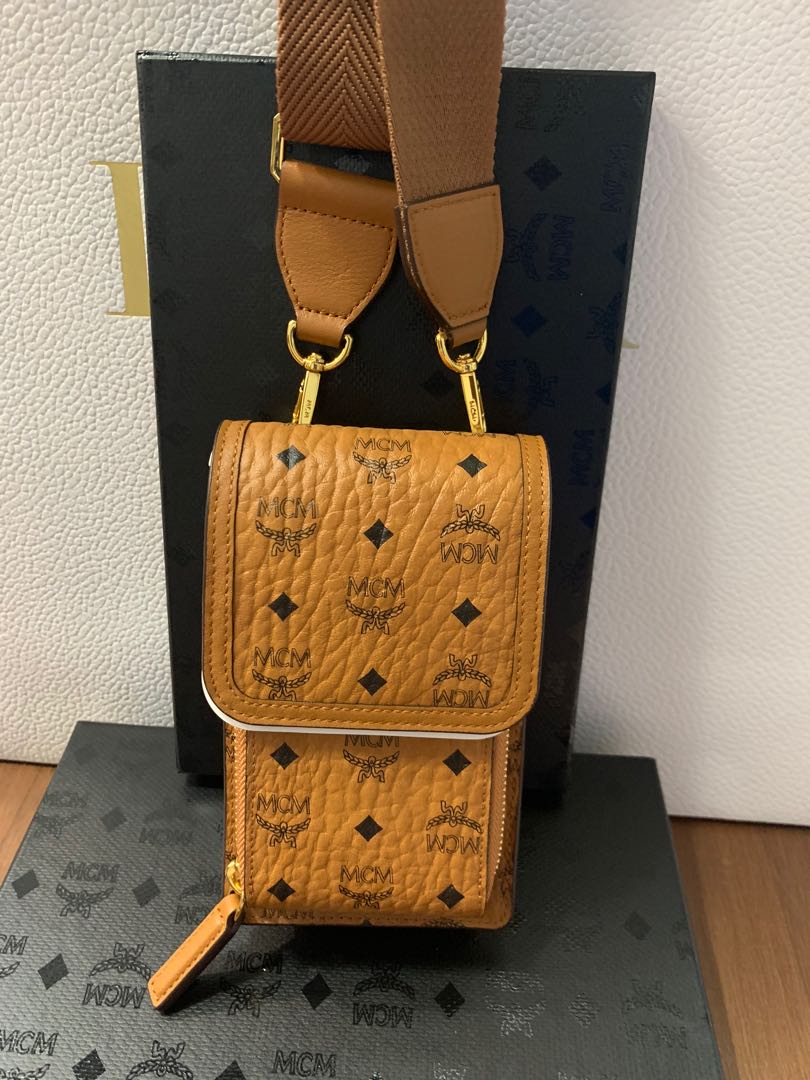 Mcm handphone bag clearance