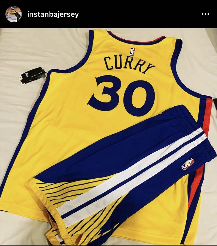 curry jersey and shorts
