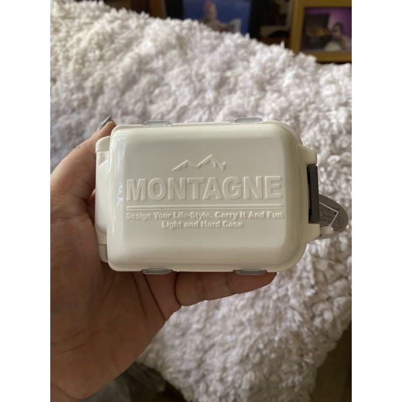 Portable Pill box (Category: Massage Devices) located in Quezon City. Submitted by jorelasazon (Listing ID 1054785938, Image 1). Description: Made in Japan Brandnew Mop: Bpi Bdo Gcash Location: Project 8 qc.