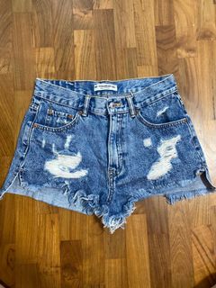 (Category: ) located in . Submitted by jaymixx (Listing ID 1054717449, Image 1). Description: .