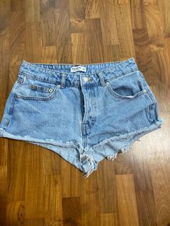 (Category: ) located in . Submitted by jaymixx (Listing ID 1054718250, Image 1). Description: .