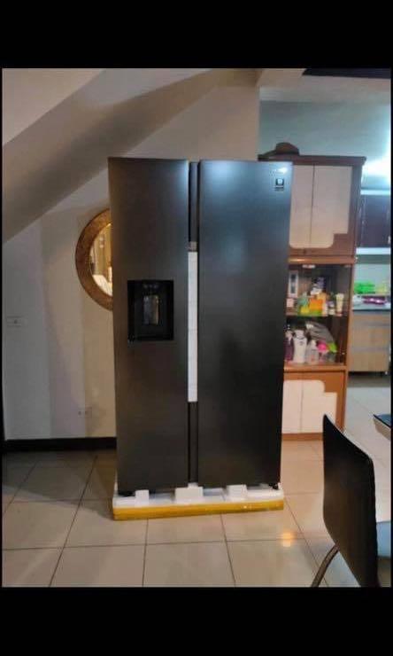 samsung refrigerator rs64r5301b4