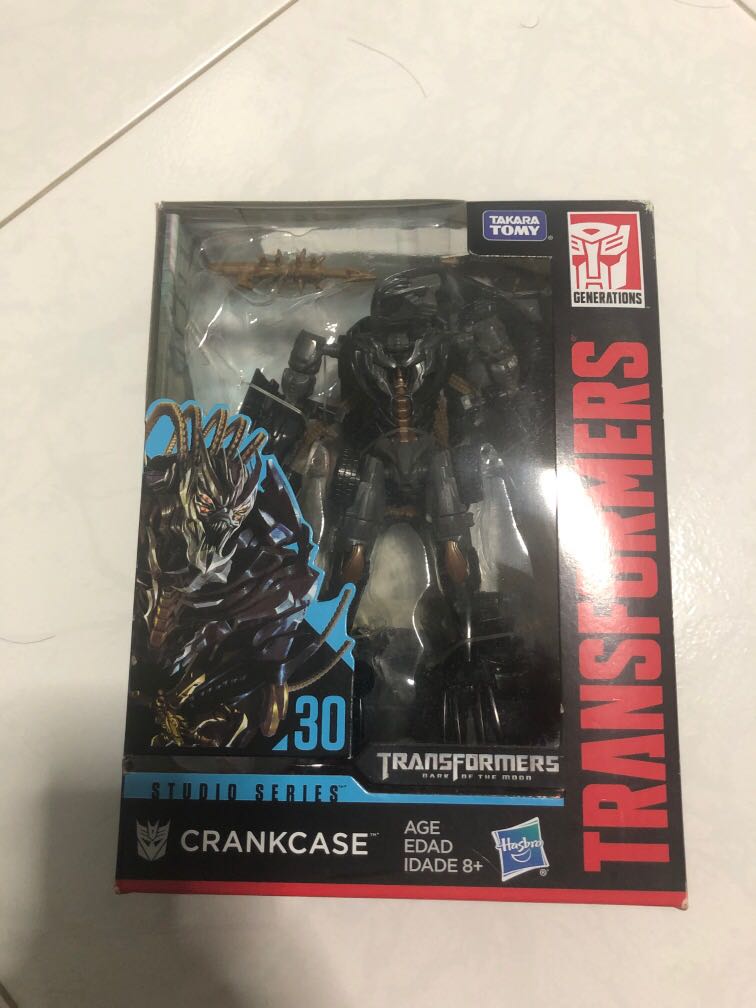 Transformer studio series dark of the moon crankcase Hasbro takara