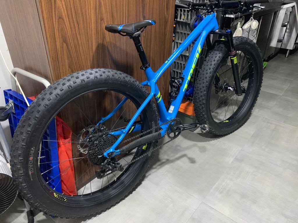 2016 trek hot sale farley 9