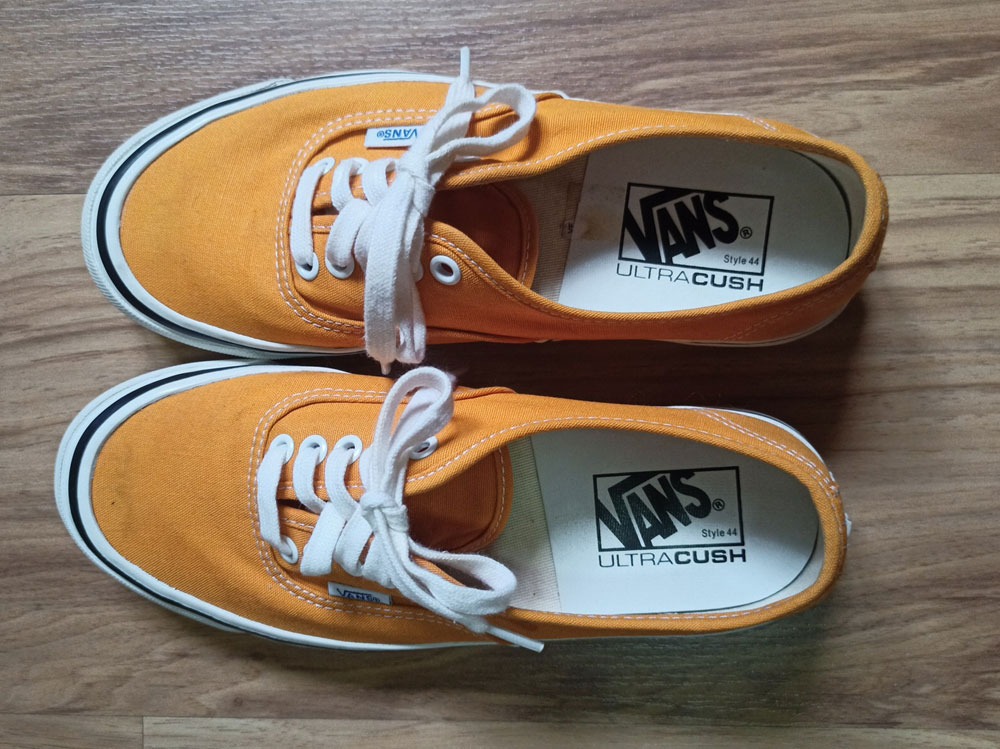 Mustard outlet vans shoes