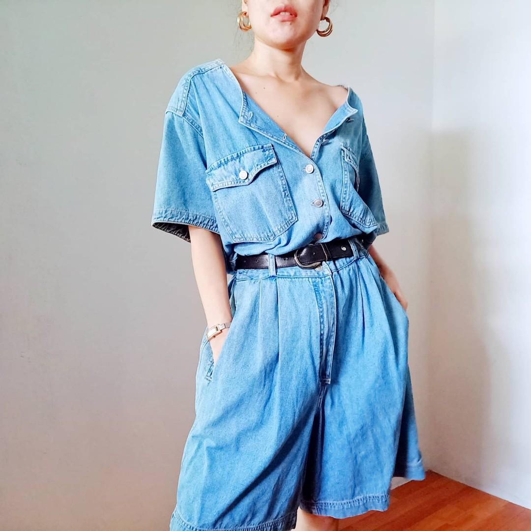 VINTAGE GLORIA VANDERBILT SIGNATURE LABEL DENIM JUMPSHORT Women s Fashion Dresses Sets Jumpsuits on Carousell
