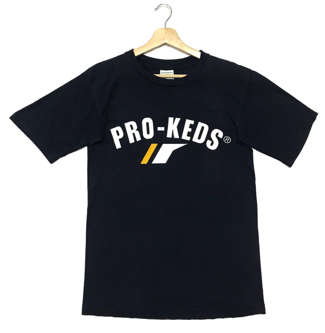 T shirt top keds