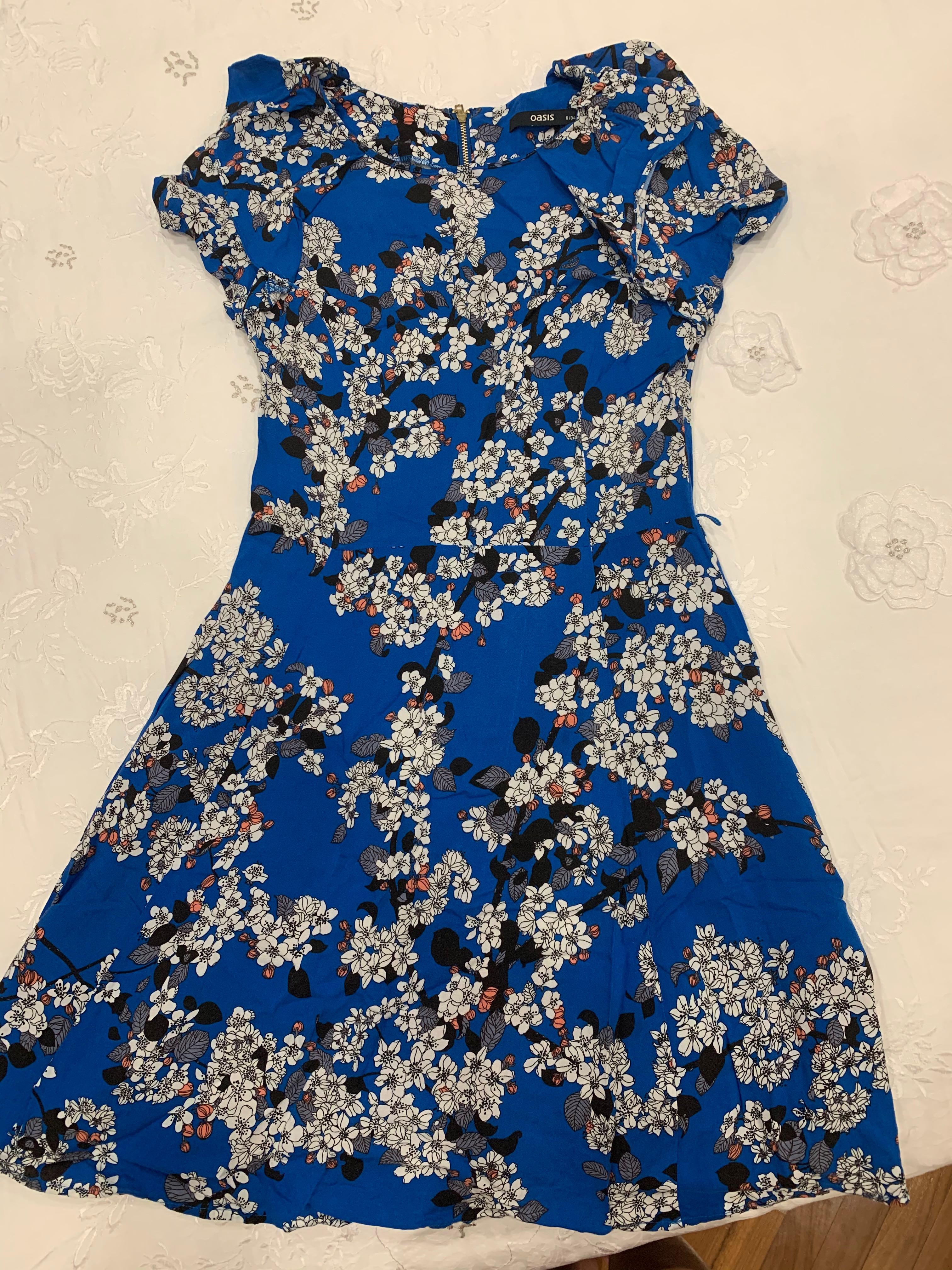 Oasis blue floral dress Clearance