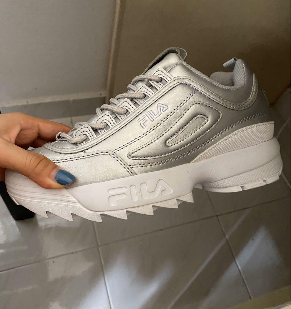silver fila shoes