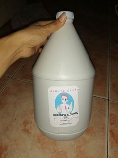 70% Isopropyl Alcohol Gallon