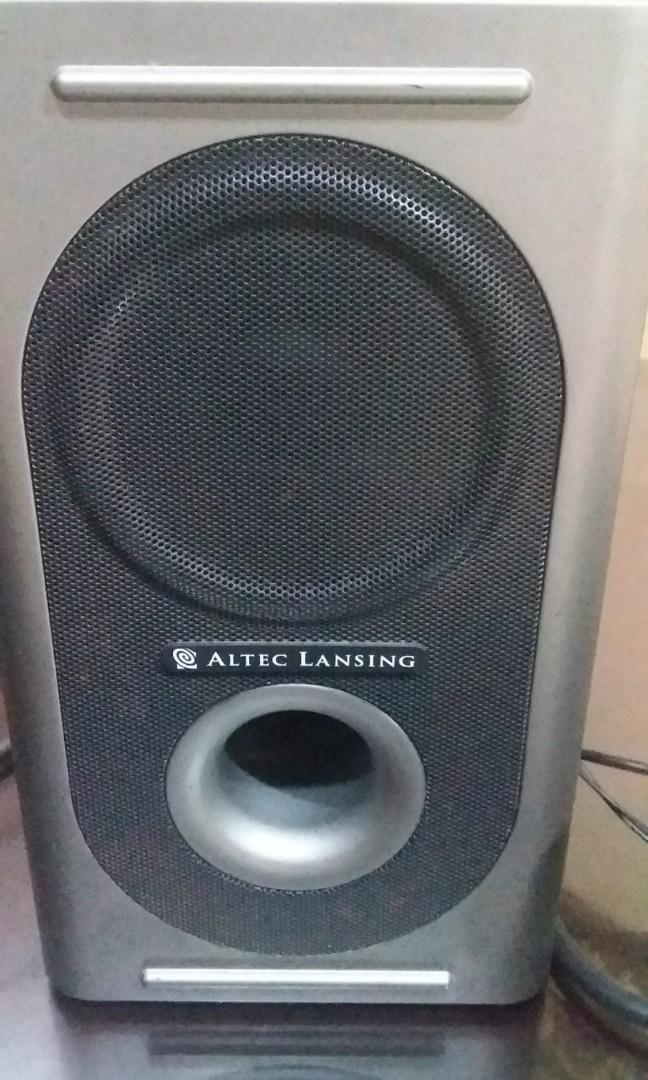 Altec Lansing 221 Multimedia 2.1 Computer Speakers w/Powered Subwoofer