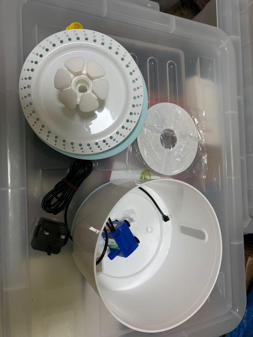 Electric pet on sale water dispenser dr008