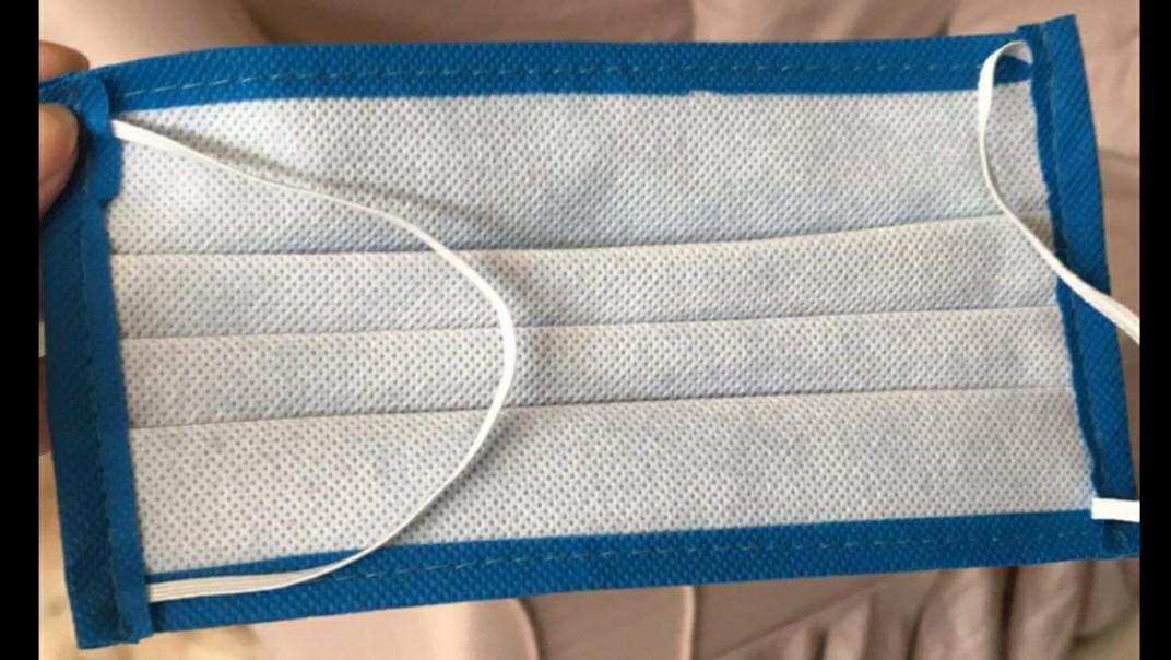 FACE MASK 3PLY NON WOVEN (Category: Other Accessories) located in Quezon City. Submitted by cleanedgetrading (Listing ID 287433128, Image 2). Description: FACE MASK 3PLY 90 GSM THICKNESS NON WOVEN available colors: Black Beige Gray Blue minimum order 50pcs 》》discount for bulk orders《《《.