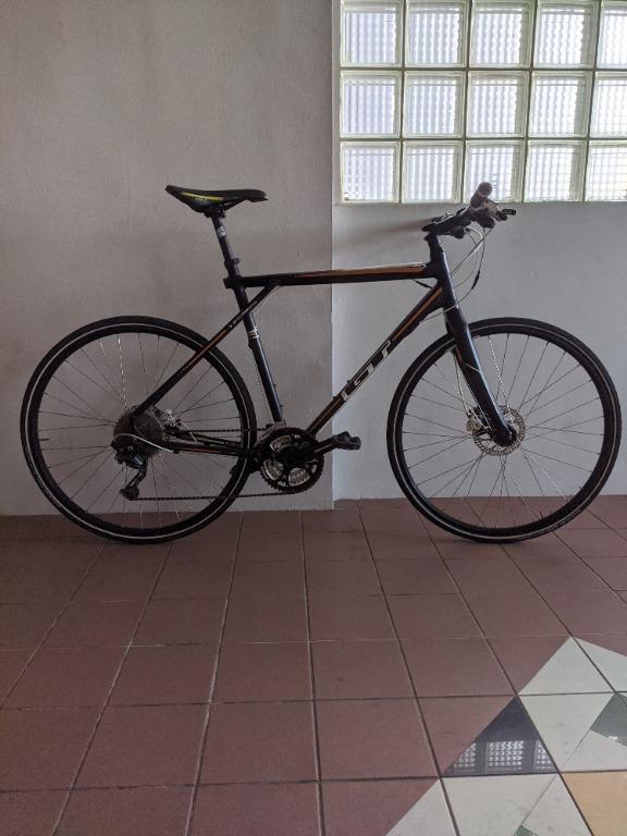 GT Transeo XR 2.0 Hybrid Bicycle Aluminium Frame Carbon
