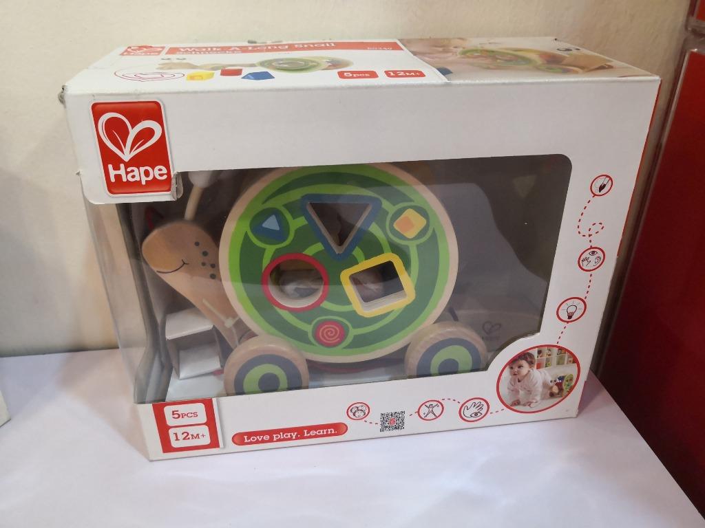 hape walk along snail