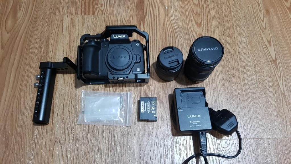 Panasonic g85 mirrorless camera + kit lens + olympus 40-150mm f4