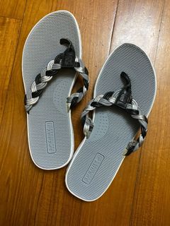 （分類：）位於 。 由 leecoco4 提交（商品編號 1000302073，圖片 1）。簡介： 。