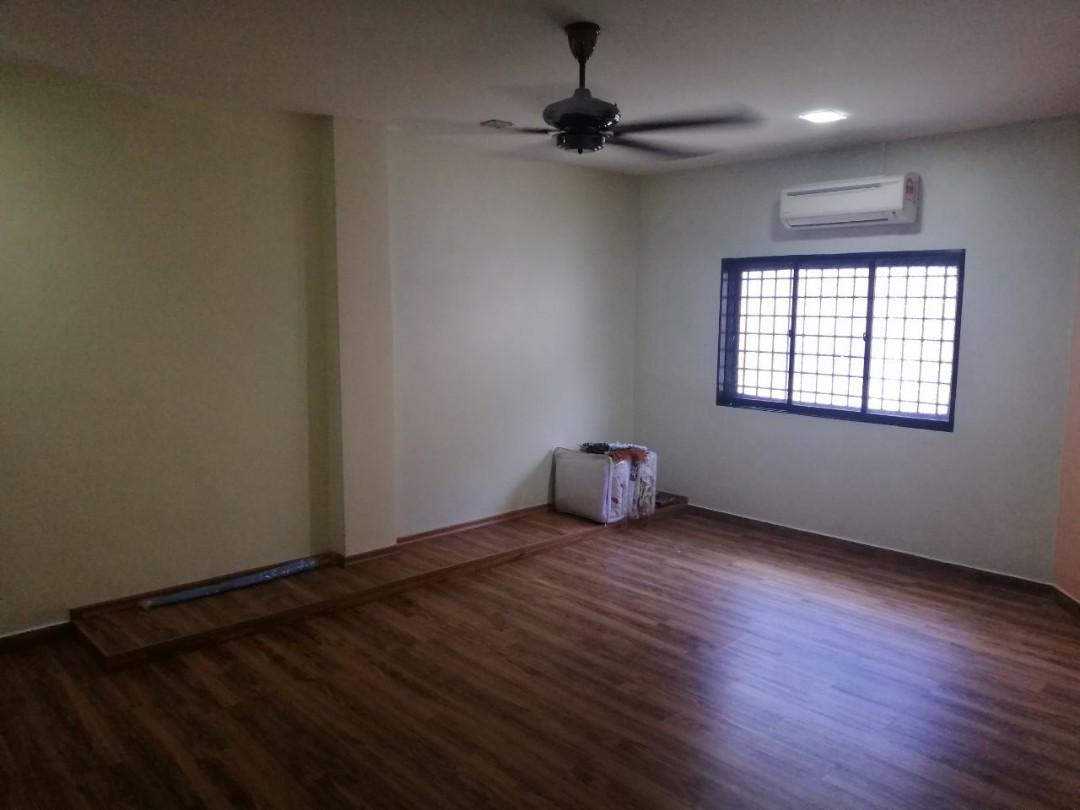 Taman saga kulai, Property, Rentals on Carousell