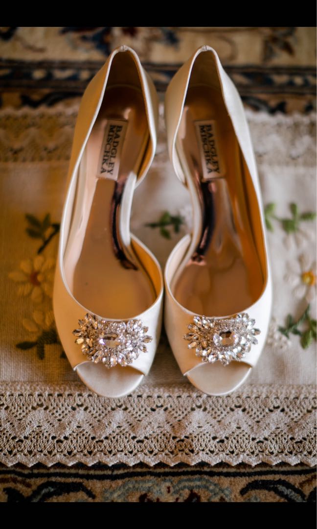 Badgley mischka top bridal shoes
