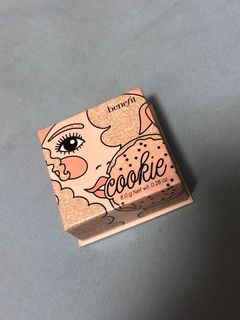 （分類：）位於 。 由 makeupskincarejunkies 提交（商品編號 1000397674，圖片 1）。簡介： 。