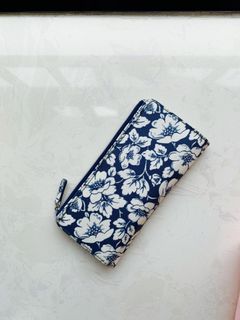 （分類：）位於 。 由 shopaholic.window 提交（商品編號 1000323658，圖片 1）。簡介： 。