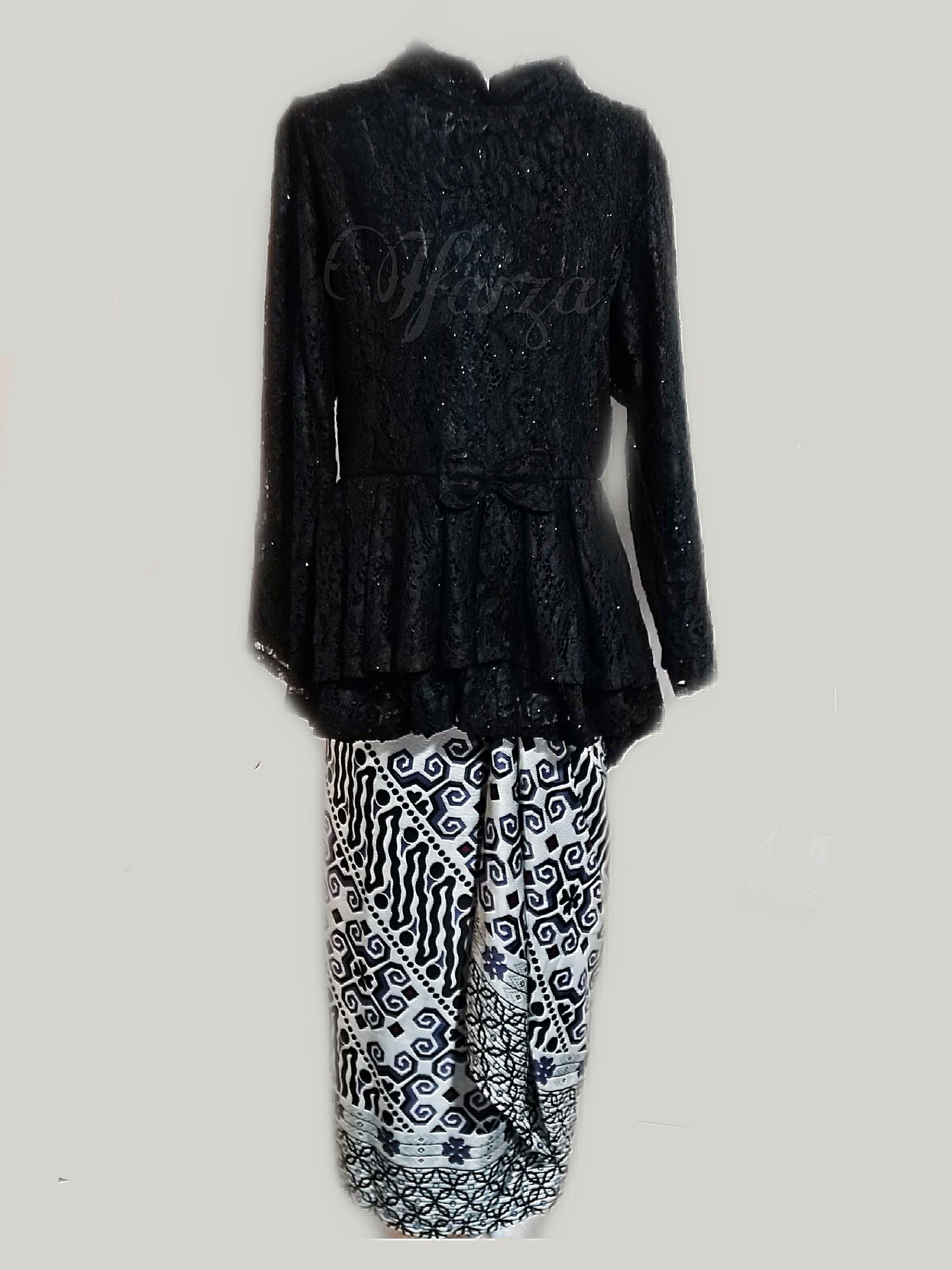 Kebaya lace plus size