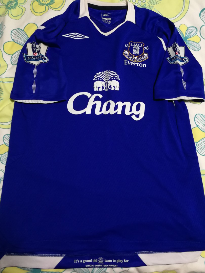 Everton Official Home Jersey Size M Tim Cahill Men s Fashion