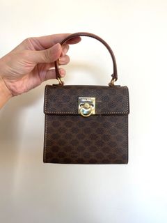 （分類：）位於 。 由 dimahdiu 提交（商品編號 287500998，圖片 1）。簡介： 。