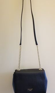 （分類：）位於 。 由 hlo7o8 提交（商品編號 1000346917，圖片 1）。簡介： 。
