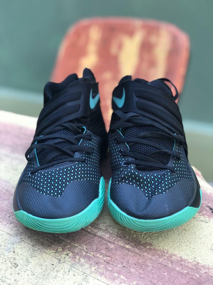 Kyrie 2 oke store