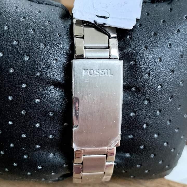 Orig Fossil Colleague AM4141 Stainless Steel Ladies Watch 28MM