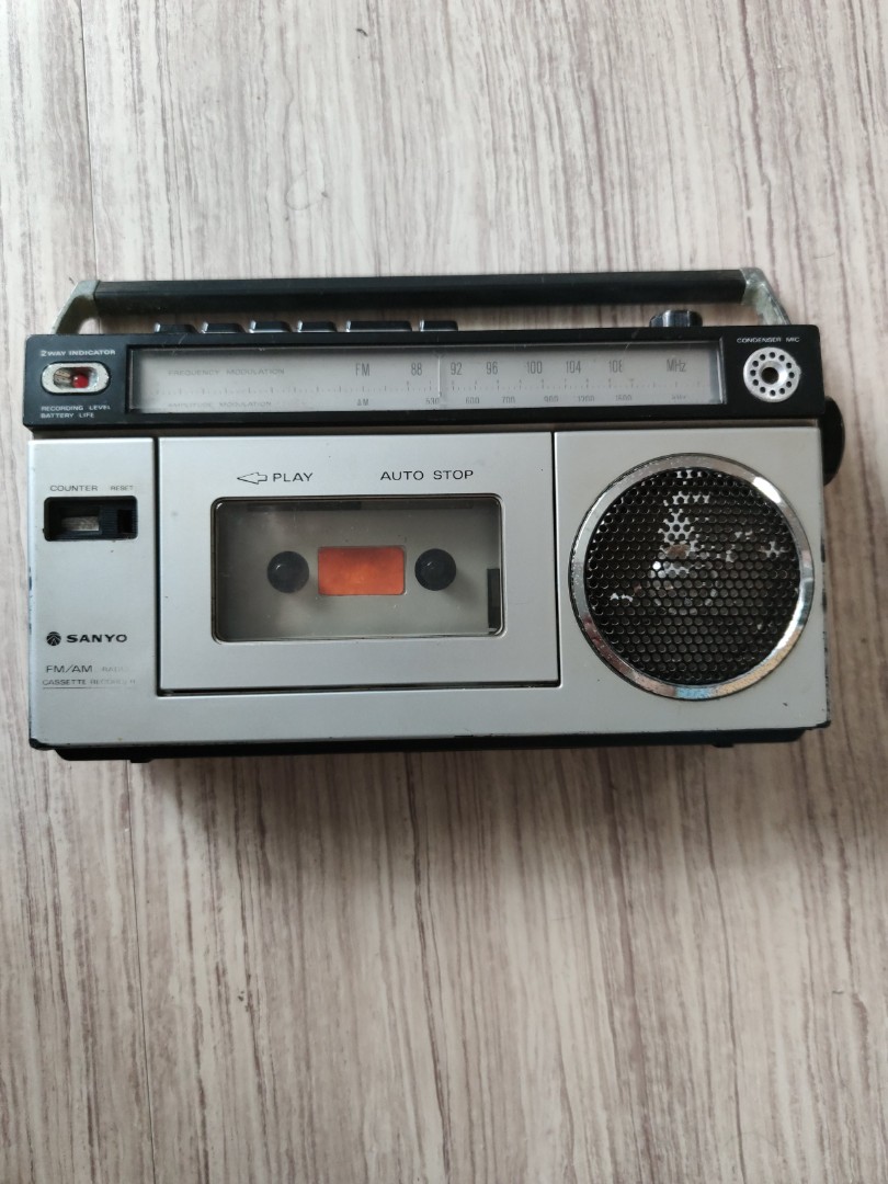 八十年代，SANYO Radio cassette Recorder, 音響器材, 錄音機 Carousell