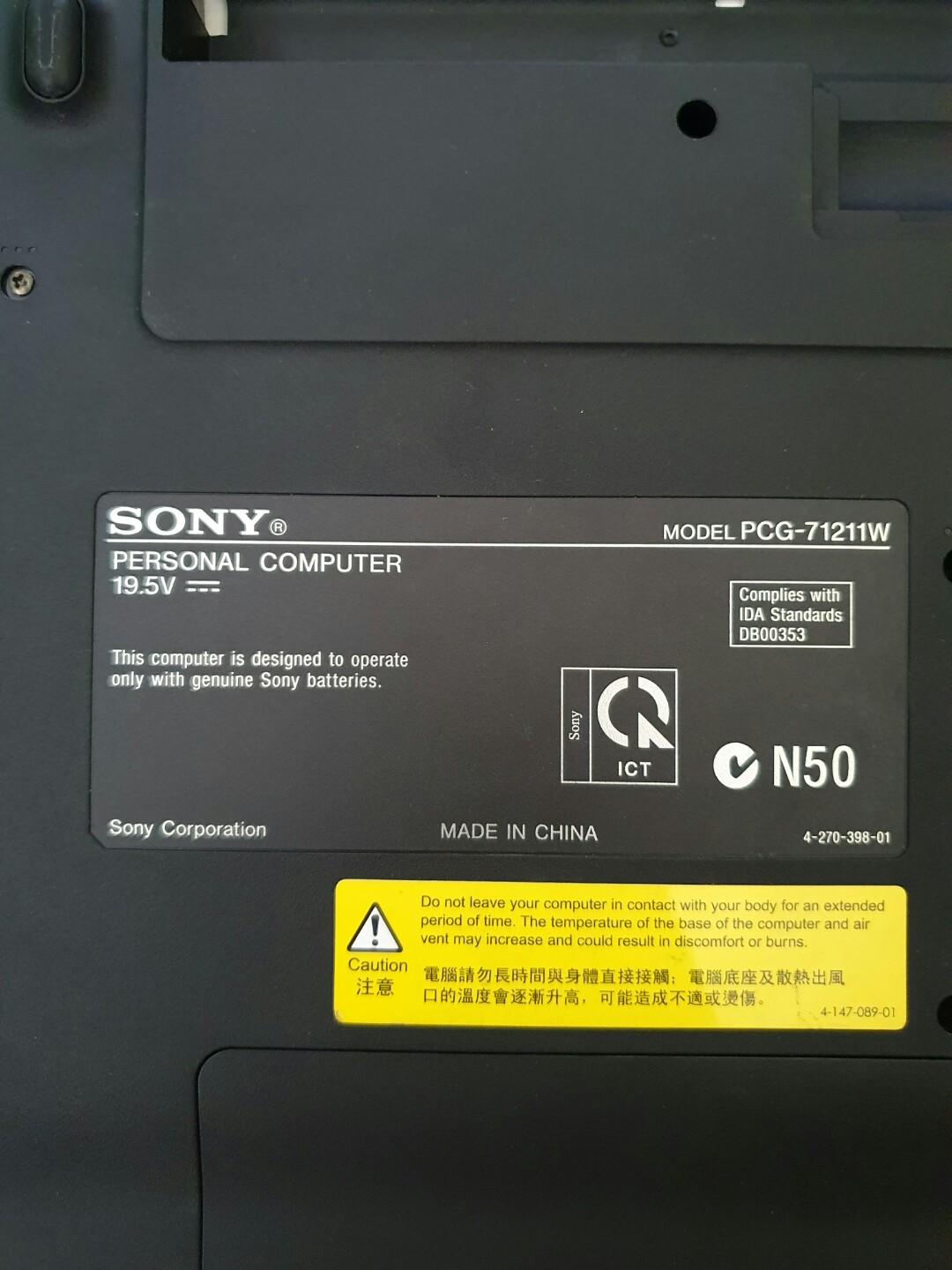 Sony VAIO laptop E Series VPCEB45FG, Computers & Tech, Laptops
